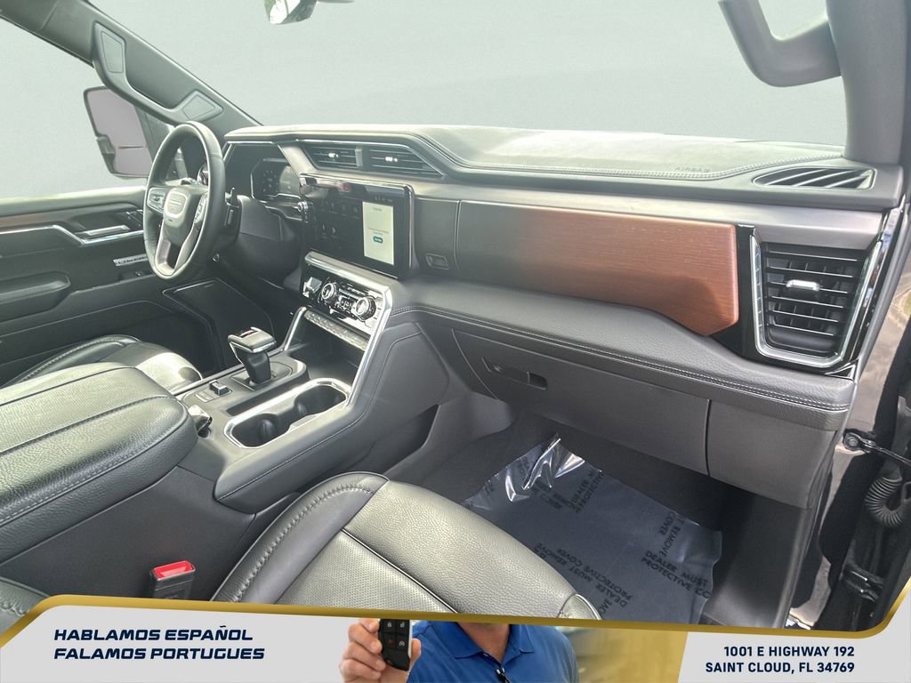 Used 2025 GMC Sierra 1500 Denali w/ Denali Reserve Package image 39