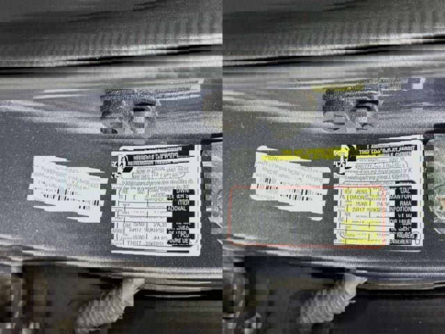 Used 2023 Subaru Forester Premium image 32