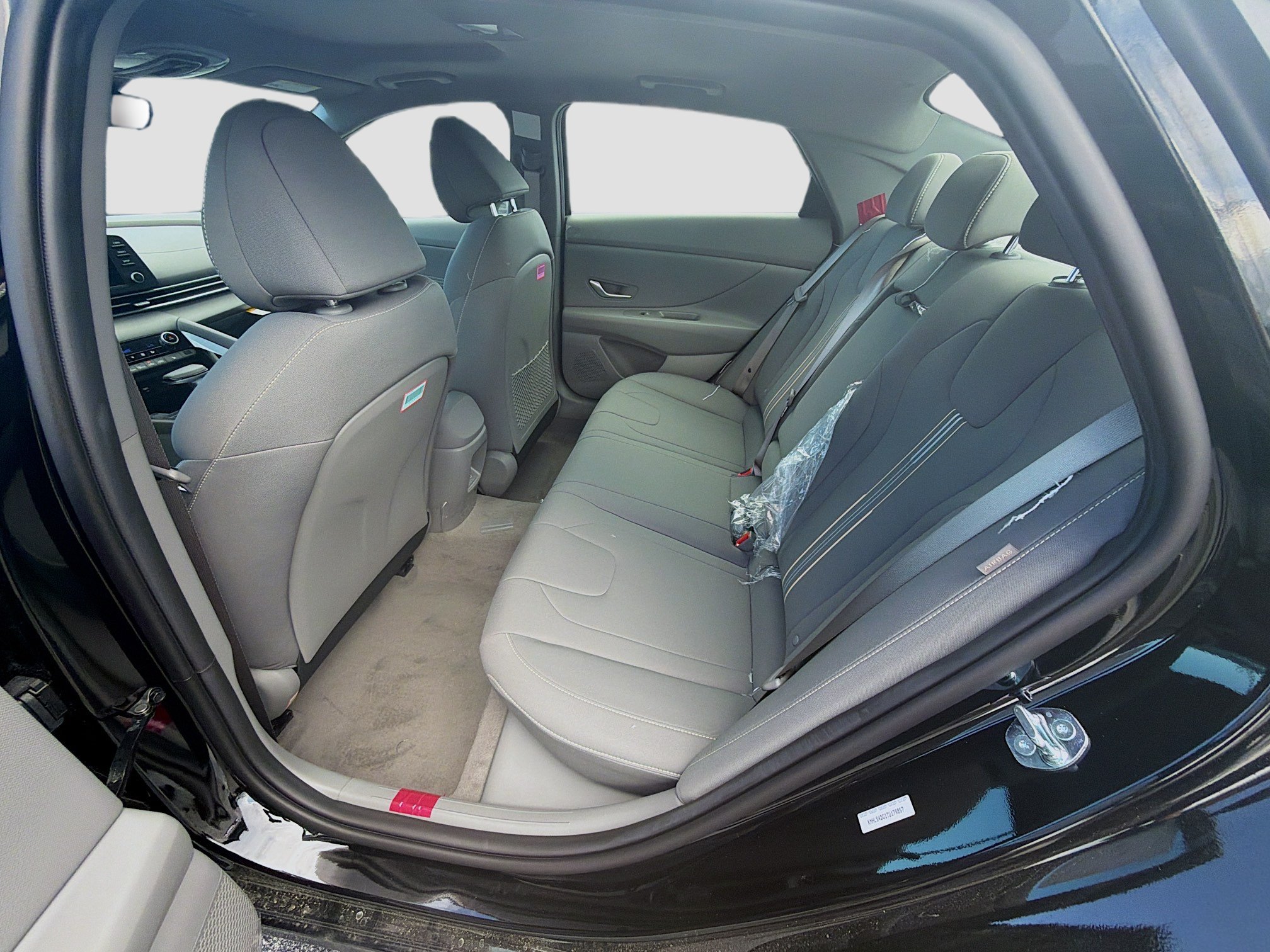New 2026 Hyundai Elantra SEL Sport Premium FWD image 17