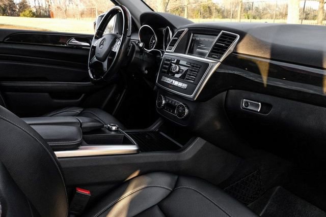 Used 2015 Mercedes-Benz ML 350 2WD image 24