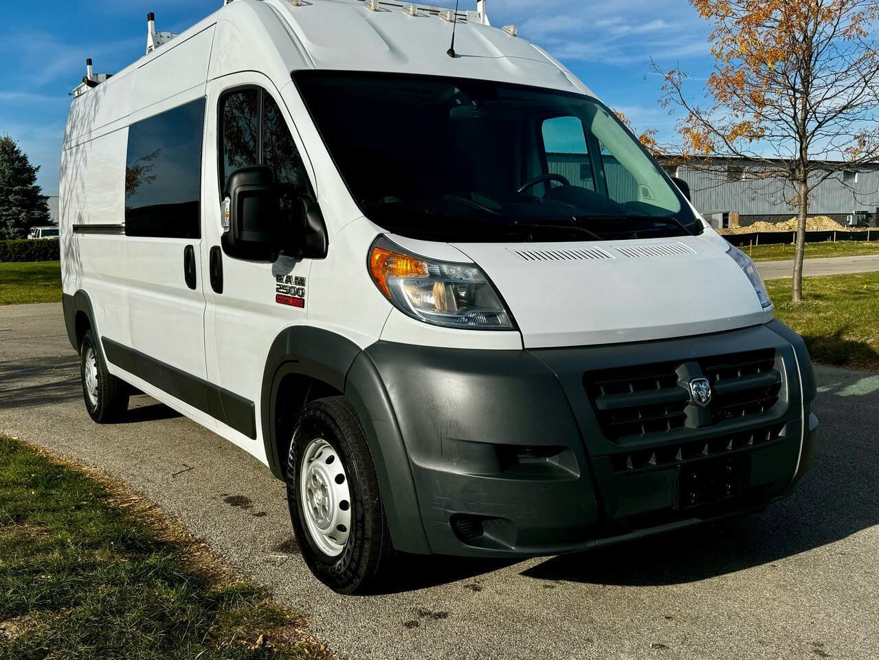 Used 2015 RAM ProMaster 2500 w/ Interior Convenience Group image 4