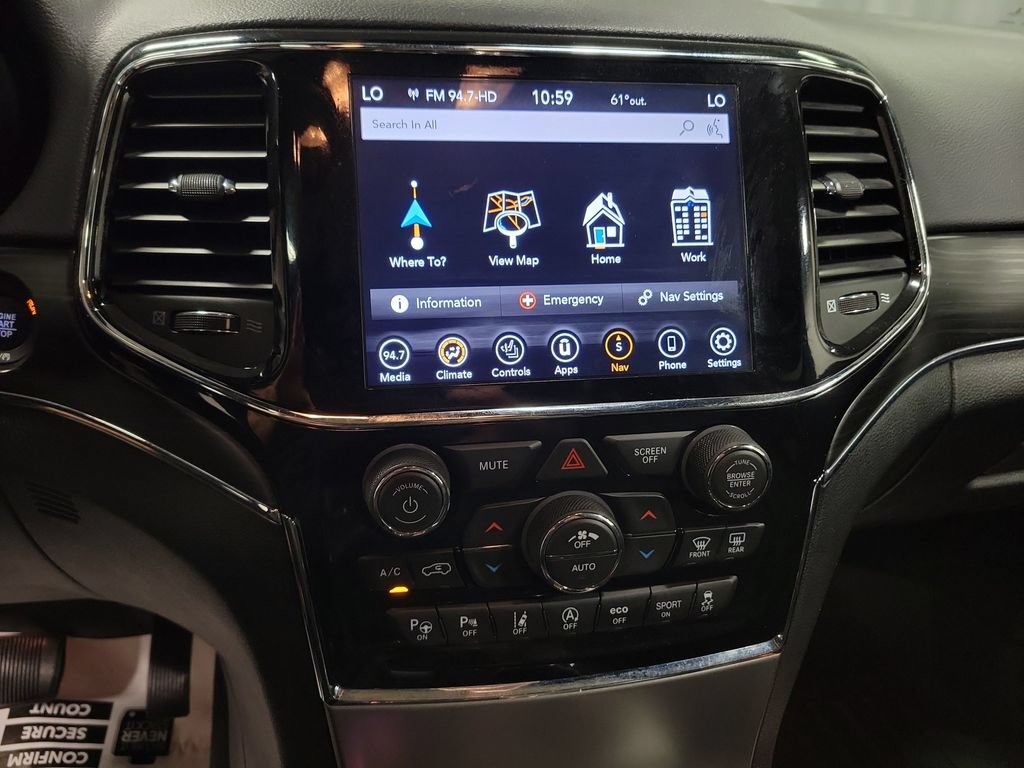 Used 2020 Jeep Grand Cherokee Limited AWD/4WD image 19