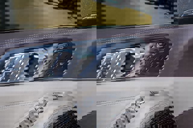 Used 2019 BMW X7 xDrive40i w/ Premium Package image 55