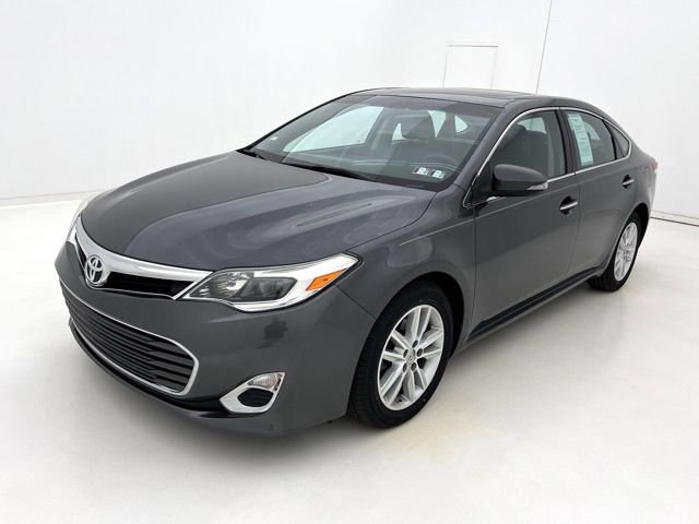 Used 2014 Toyota Avalon XLE Premium image 4