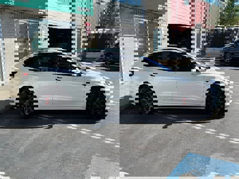 Used 2023 Tesla Model 3 Performance image 8