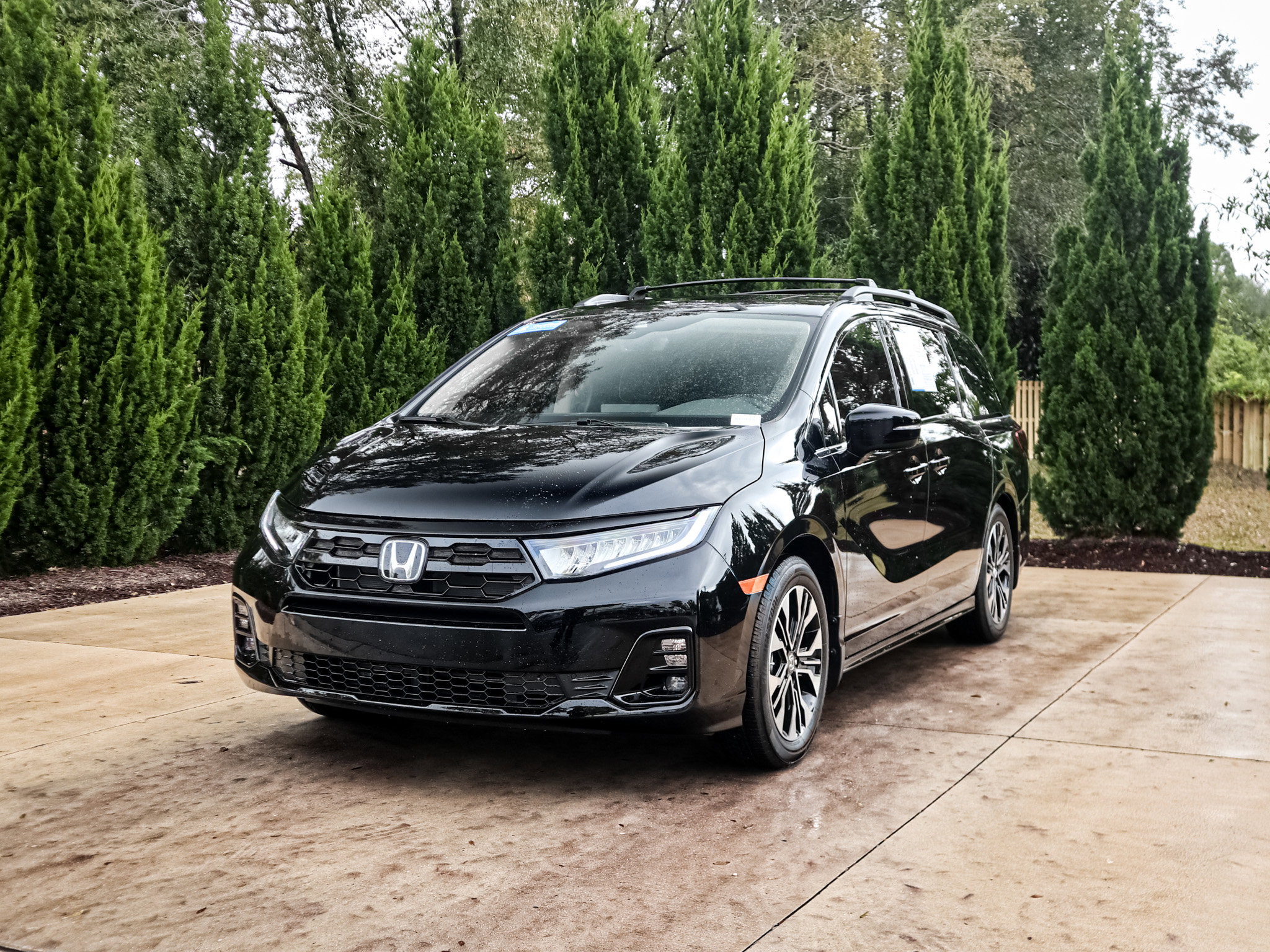 Used 2026 Honda Odyssey Elite image 5