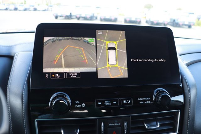 Used 2022 INFINITI QX80 Luxe image 28