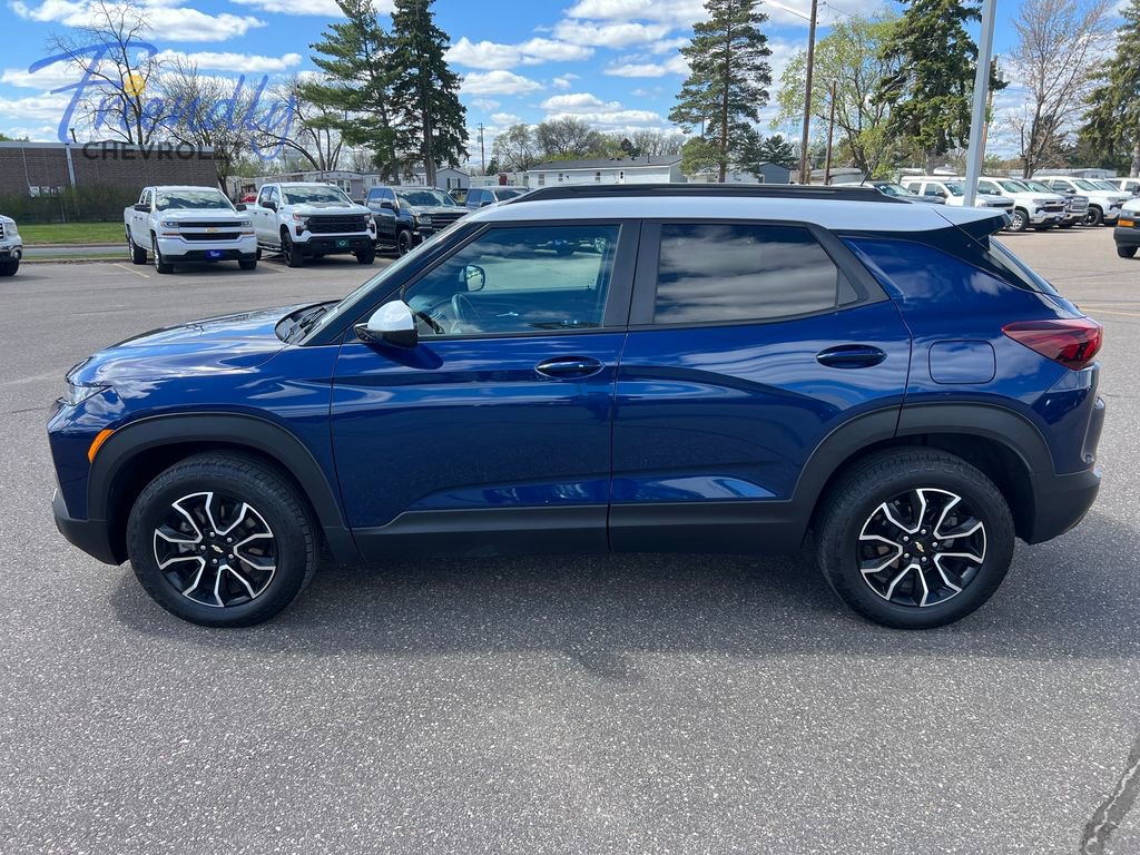 Used 2022 Chevrolet TrailBlazer ACTIV w/ Sun and Liftgate Package AWD/4WD image 2