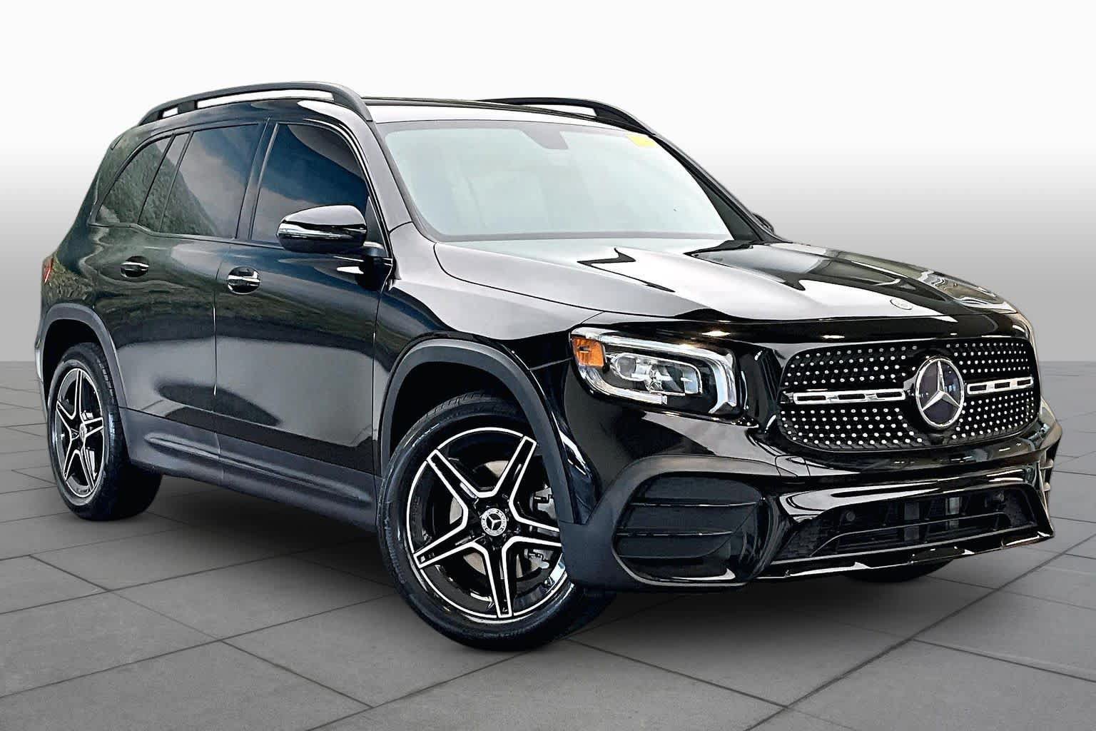 Used 2021 Mercedes-Benz GLB 250 image 3
