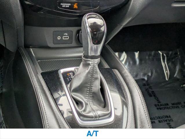 Used 2018 Nissan Rogue SL image 19