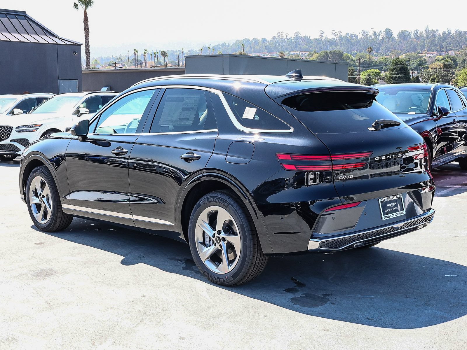 Used 2026 Genesis GV70 2.5T Advanced AWD/4WD image 6