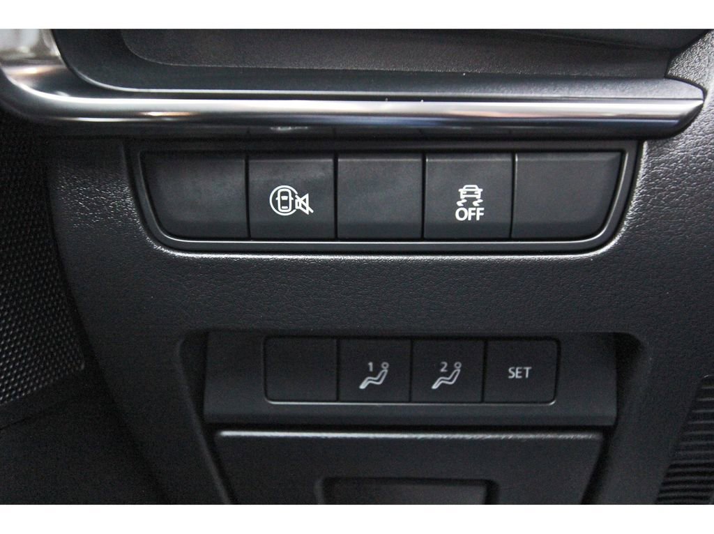 Certified 2025 MAZDA MAZDA3 s FWD image 20