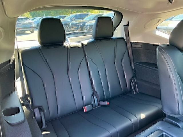 New 2026 Acura MDX w/ Technology Package FWD image 12