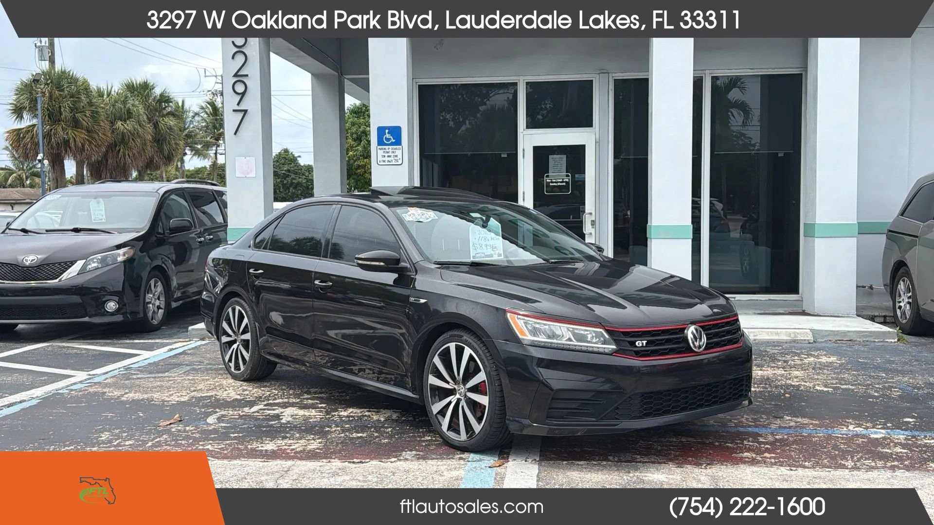 Used 2018 Volkswagen Passat 3.6 FWD image 2