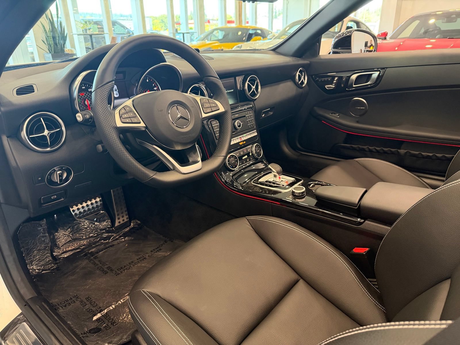 Used 2019 Mercedes-Benz SLC 300 image 19