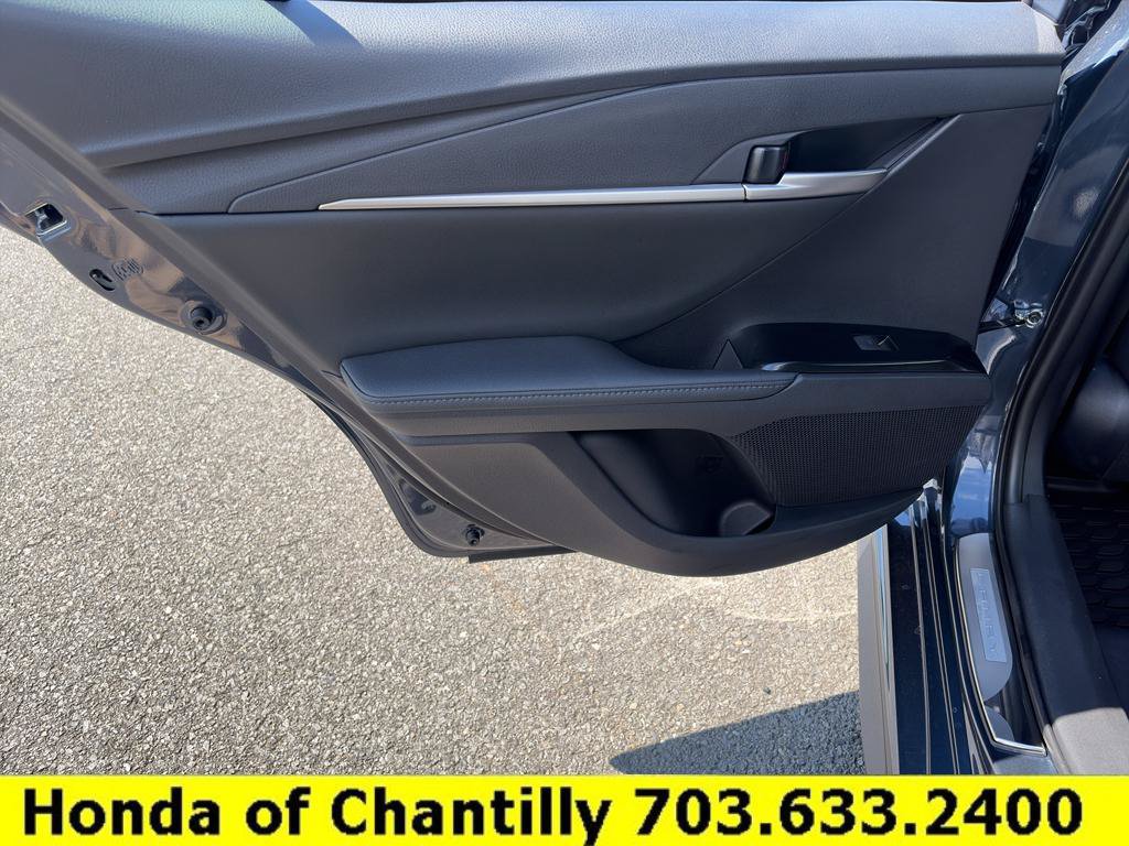 Used 2026 Toyota Camry XSE AWD/4WD image 29