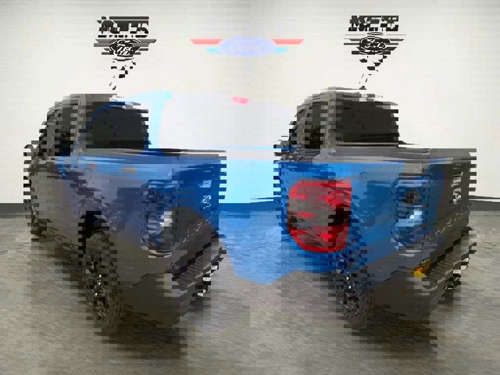 New 2025 Ford Maverick XLT w/ Black Appearance Package image 3