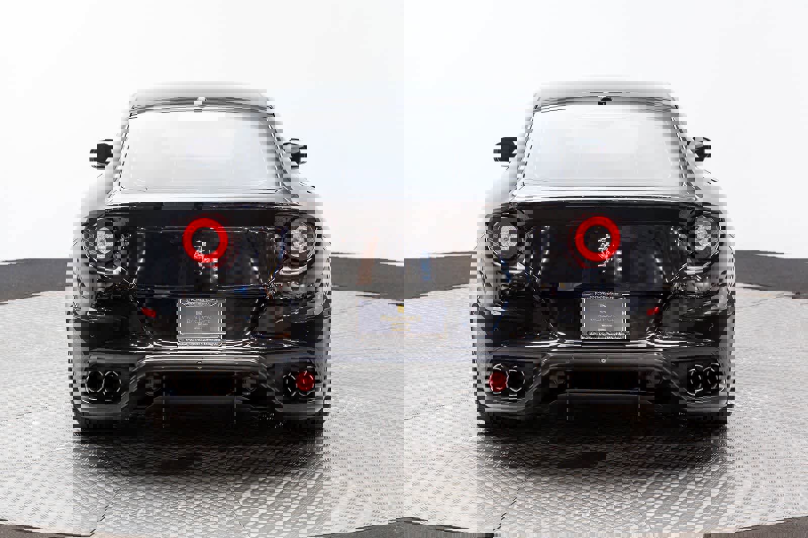 Used 2015 Ferrari FF image 5