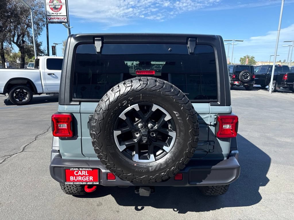 Certified 2025 Jeep Wrangler Unlimited Rubicon w/ Convenience Group AWD/4WD image 6