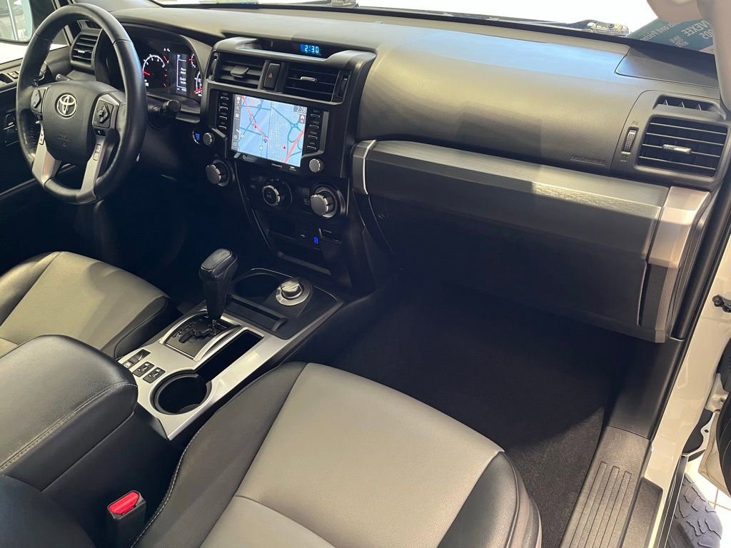 Used 2023 Toyota 4Runner SR5 Premium w/ Moonroof Package AWD/4WD image 27