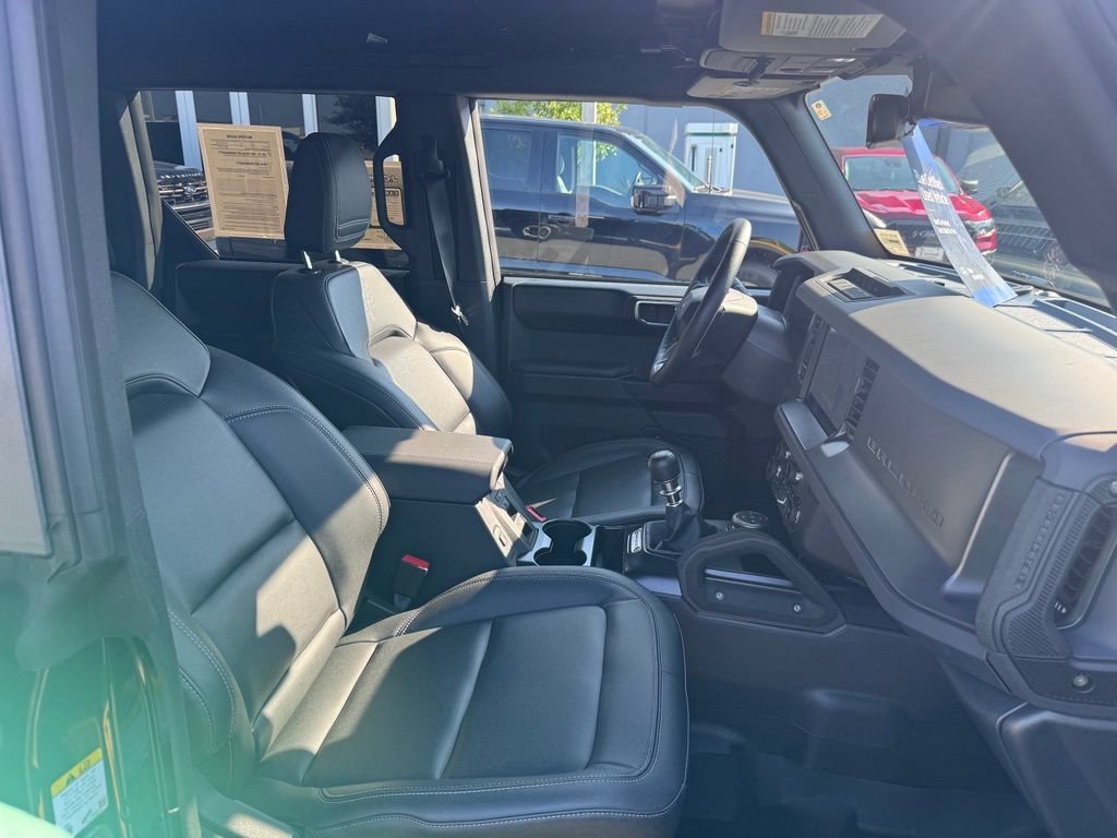 Used 2025 Ford Bronco Badlands w/ Sasquatch Package AWD/4WD image 20