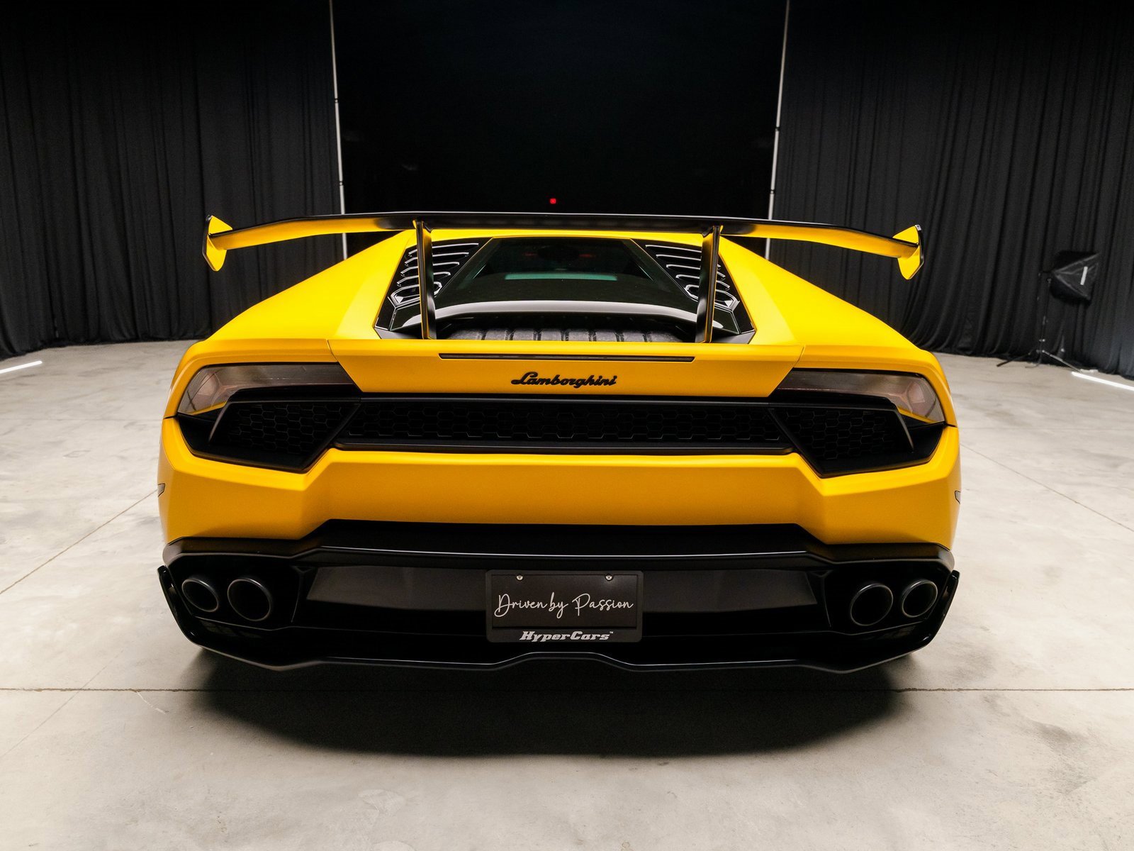 Used 2016 Lamborghini Huracan LP 580-2 image 14