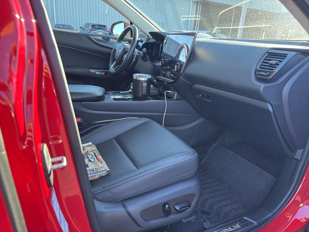 Used 2022 Lexus NX 350h AWD image 42