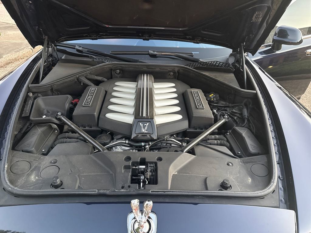 Used 2015 Rolls-Royce Ghost image 11