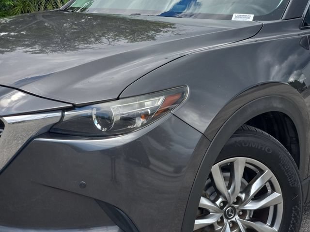Used 2018 MAZDA CX-9 Touring w/ Touring Premium Package FWD image 10