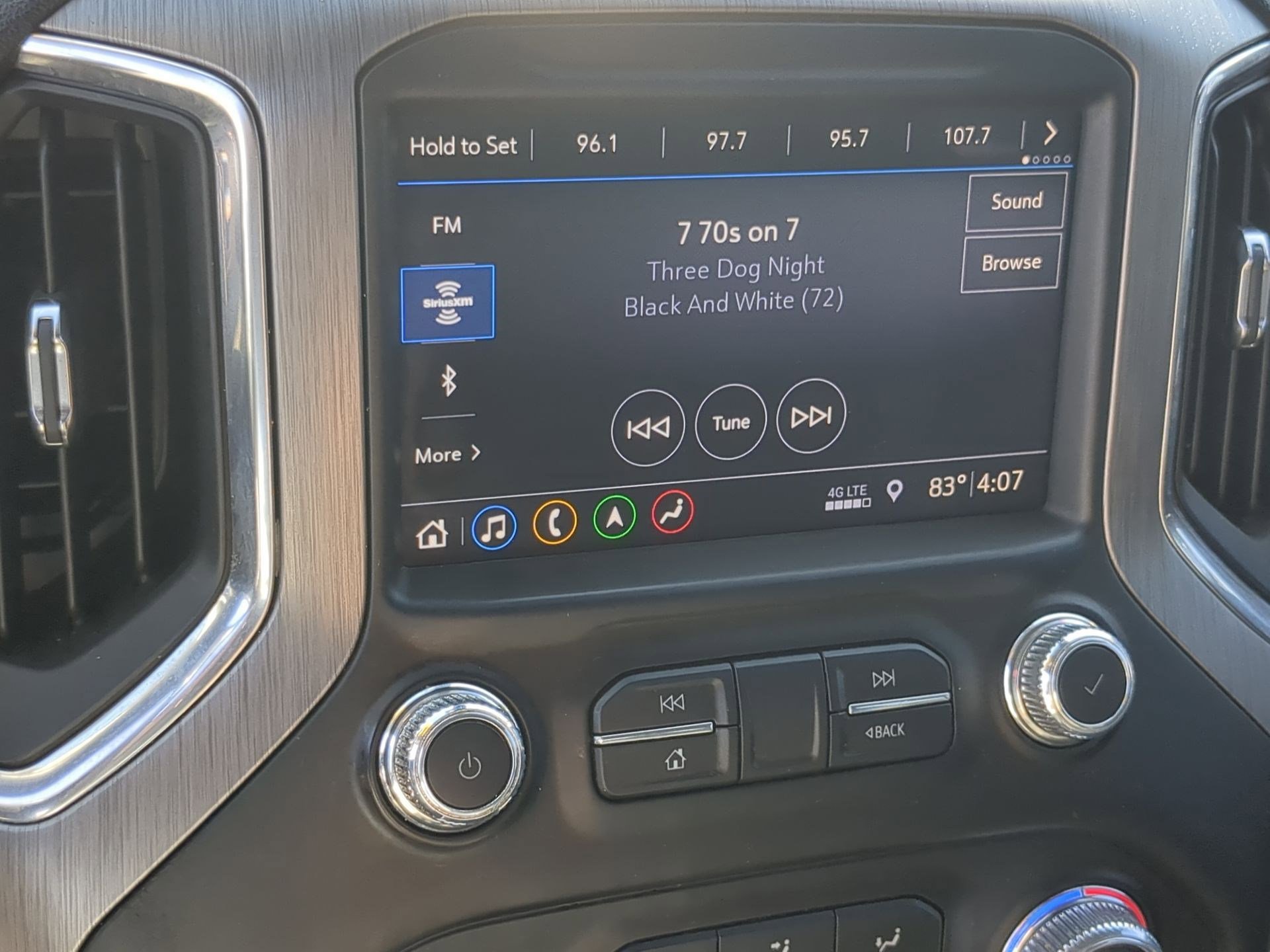 Used 2019 GMC Sierra 1500 Denali w/ Driver Alert Package II AWD/4WD image 14