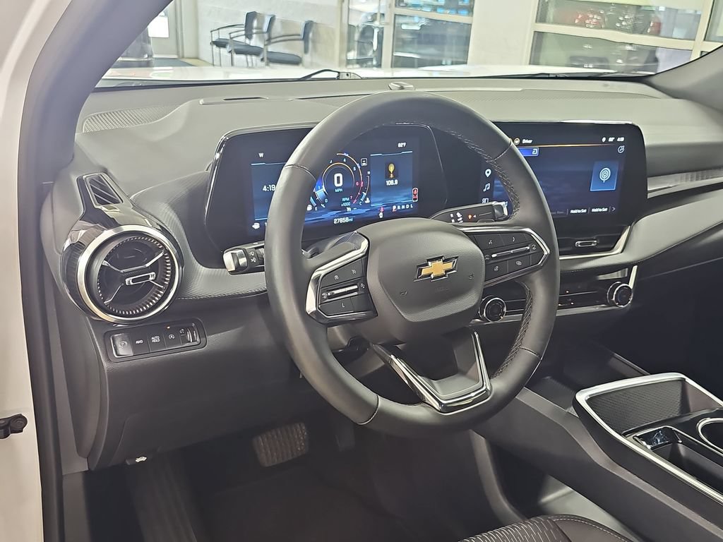 Certified 2025 Chevrolet Equinox LT AWD/4WD image 19