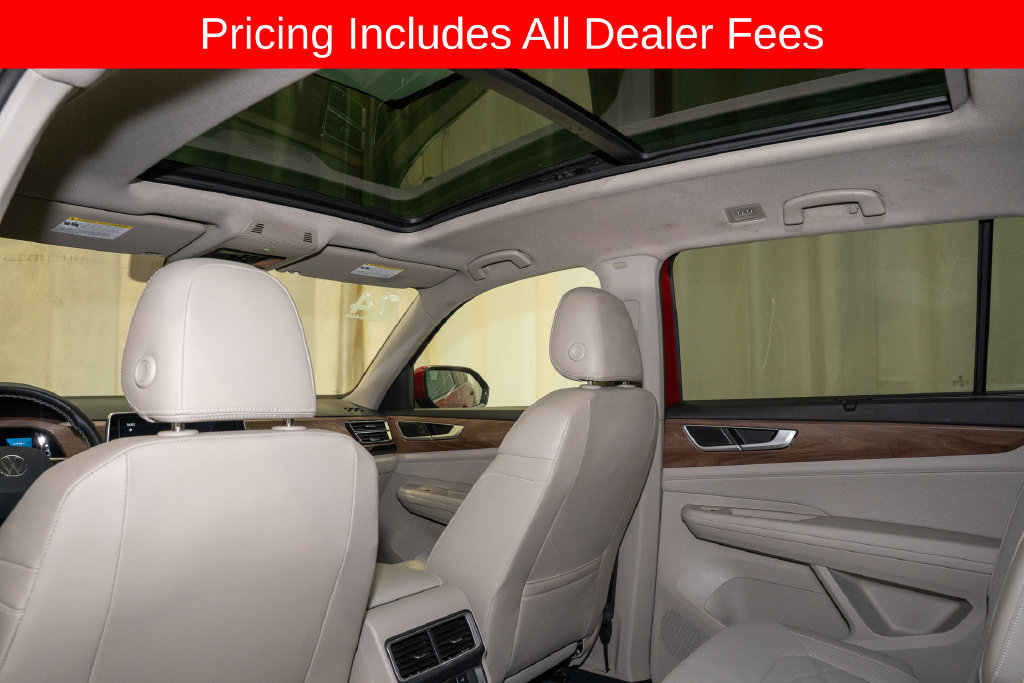 Used 2024 Volkswagen Atlas SE w/ Panoramic Sunroof Package AWD/4WD image 9