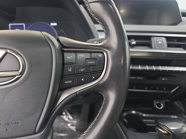 Used 2020 Lexus UX 250h w/ Premium Package AWD/4WD image 18