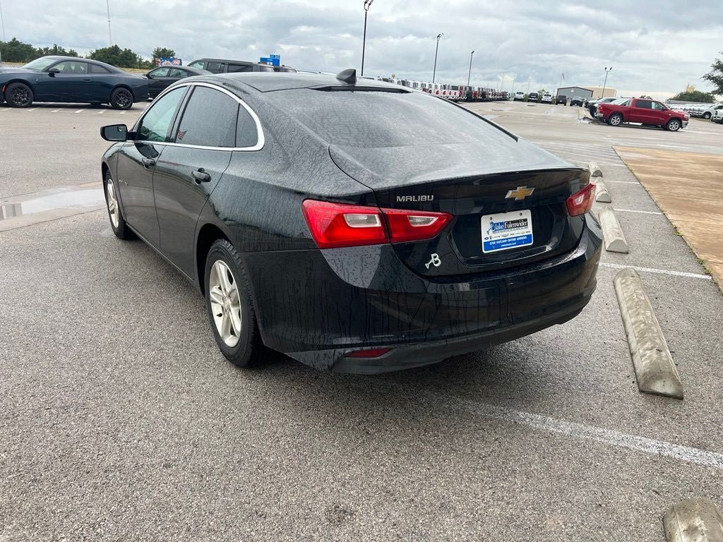 Used 2020 Chevrolet Malibu LS FWD image 3