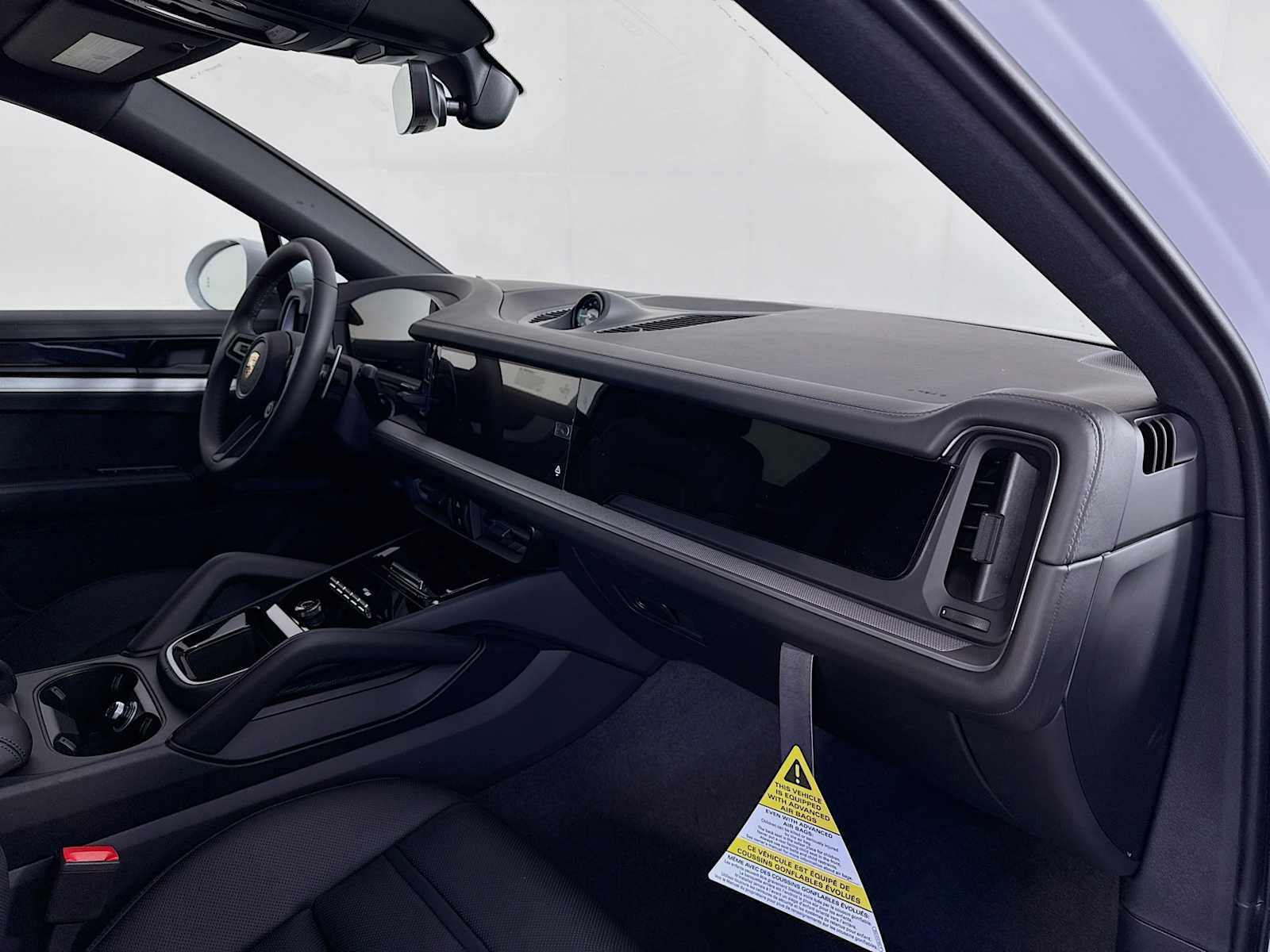 New 2025 Porsche Cayenne Coupe AWD/4WD image 36