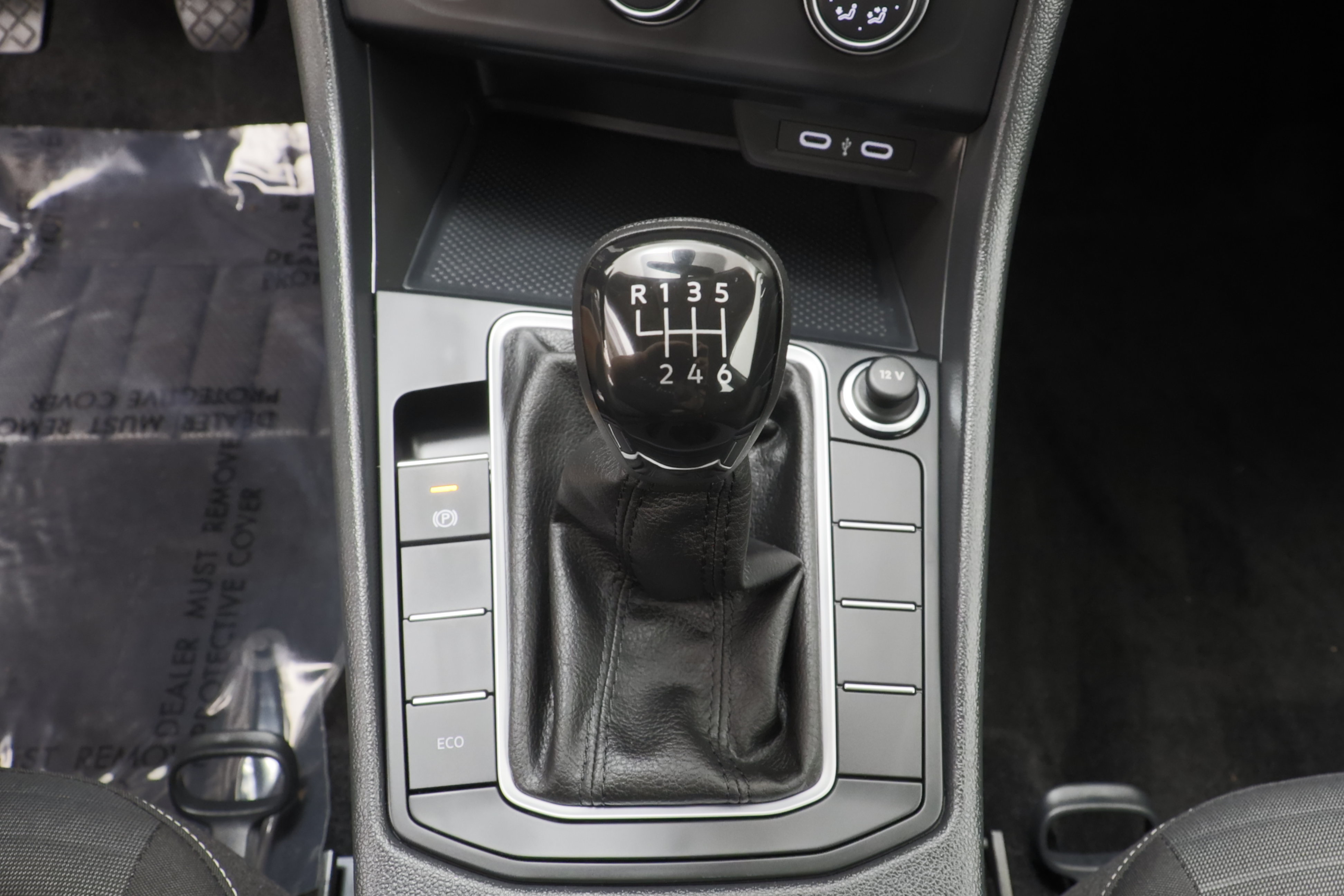Certified 2023 Volkswagen Jetta S FWD image 14