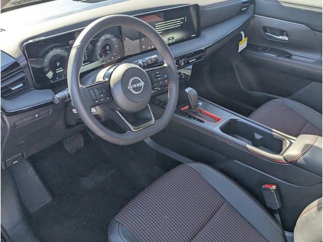 New 2026 Nissan Kicks SR w/ Cold Weather Package AWD/4WD image 14