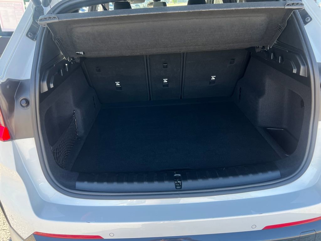 Used 2025 BMW X1 xDrive28i image 21