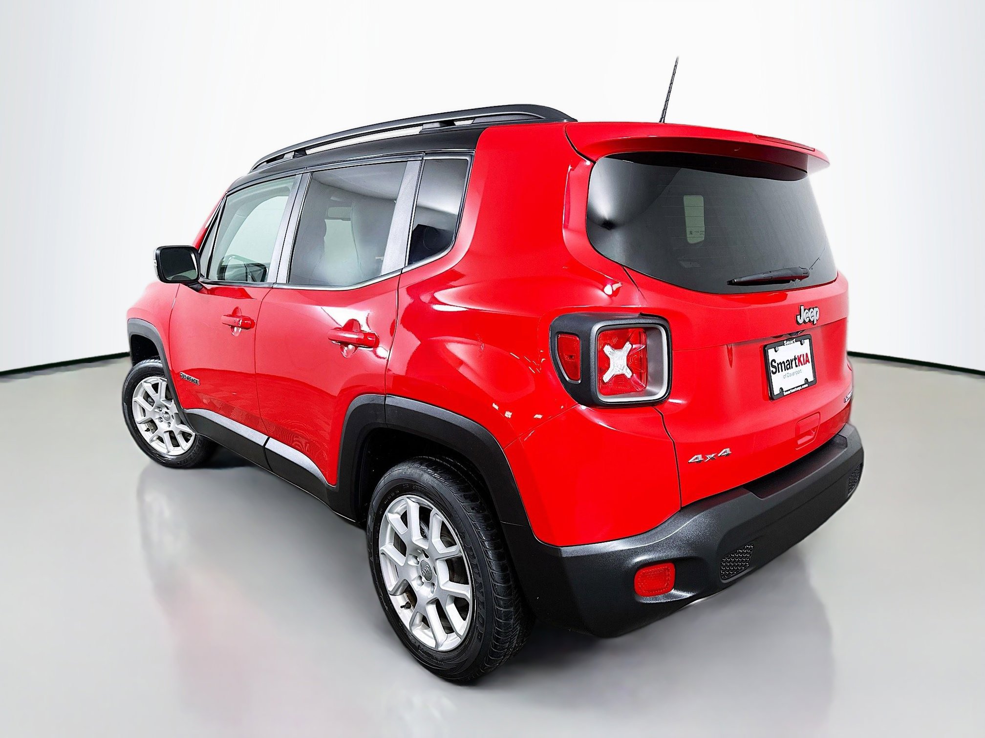 Used 2021 Jeep Renegade Limited AWD/4WD image 5