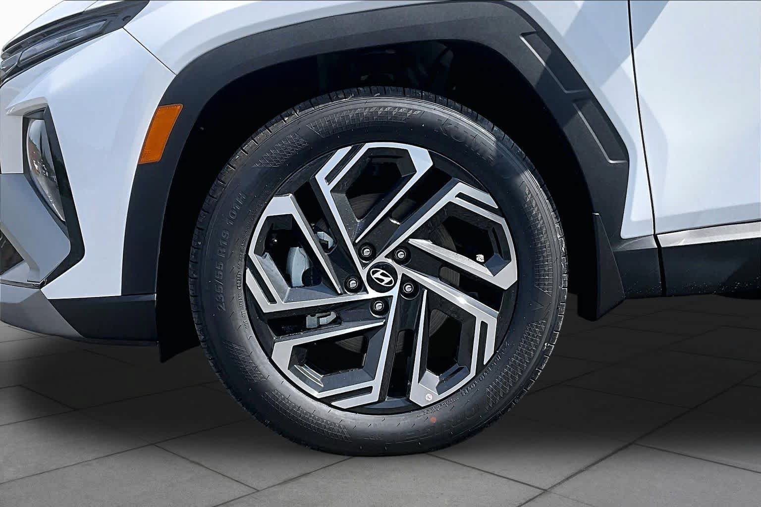 New 2026 Hyundai Tucson SEL Plus FWD image 9