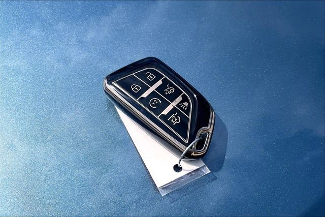 Used 2023 Cadillac CT4 Sport w/ Technology Package image 10