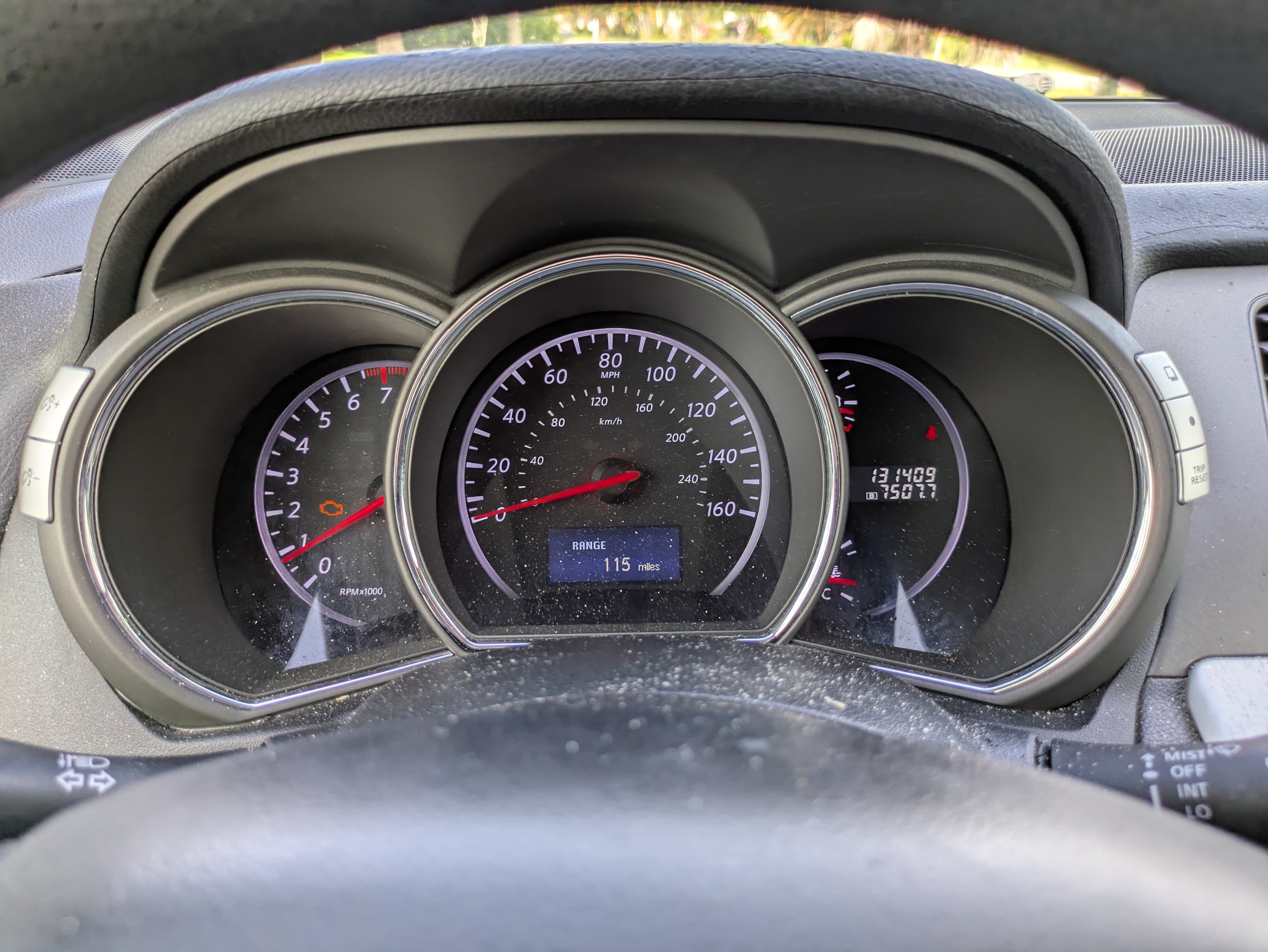 Used 2011 Nissan Murano S AWD/4WD image 23