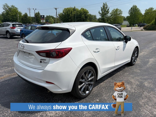 Used 2018 MAZDA MAZDA3 Touring FWD image 8