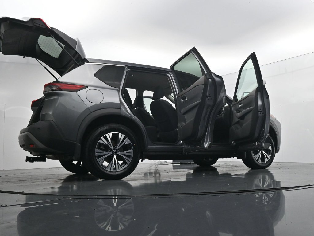 Used 2023 Nissan Rogue SV AWD/4WD image 44