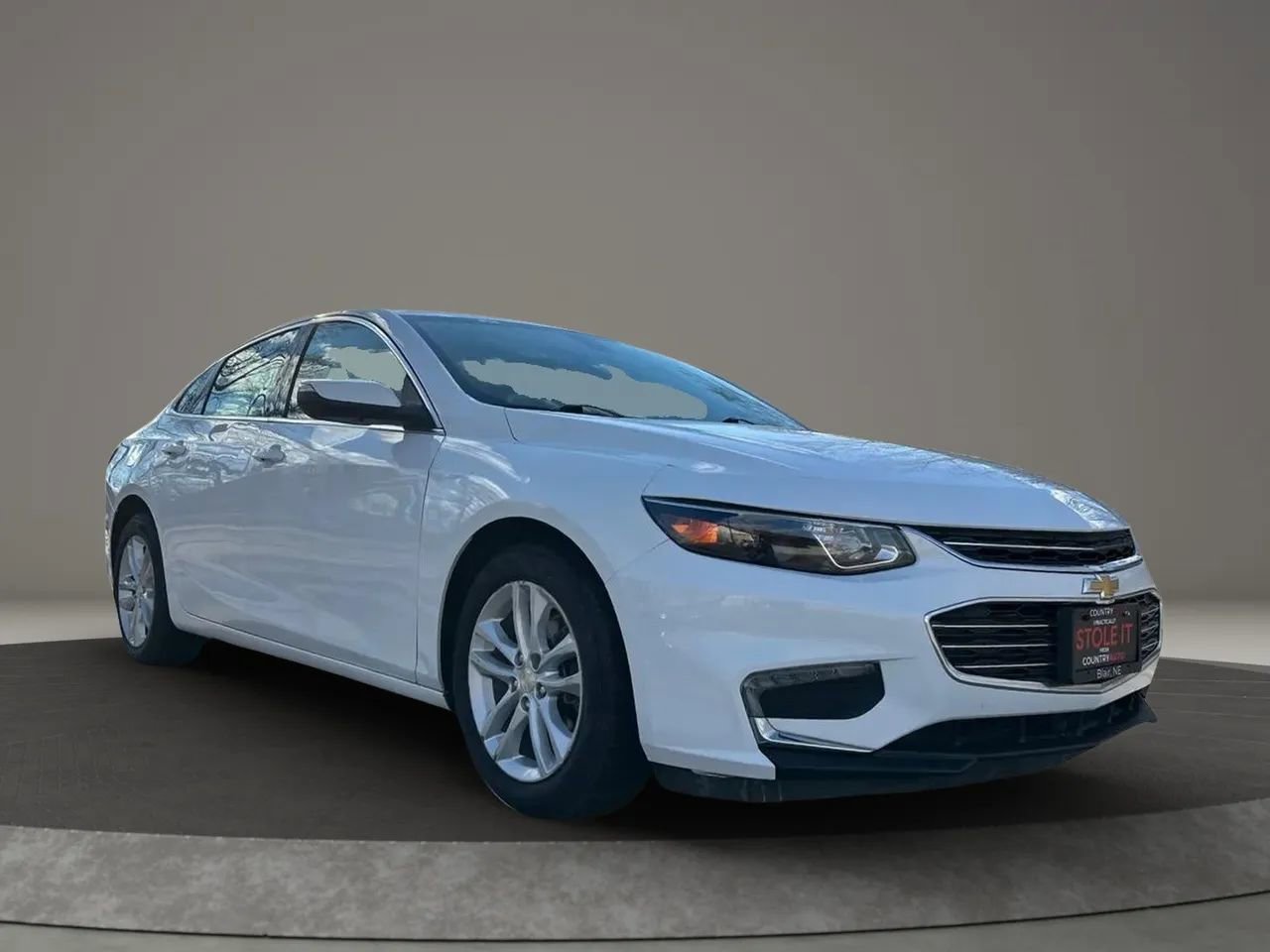 Used 2016 Chevrolet Malibu LT image 8