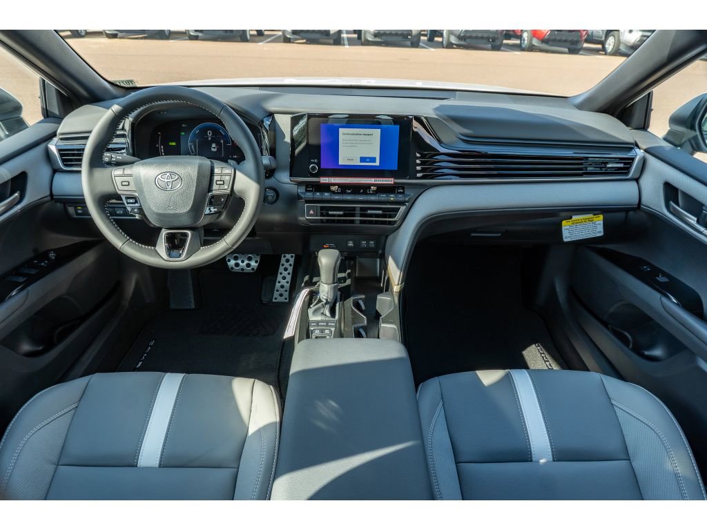 Used 2026 Toyota Camry SE FWD image 19