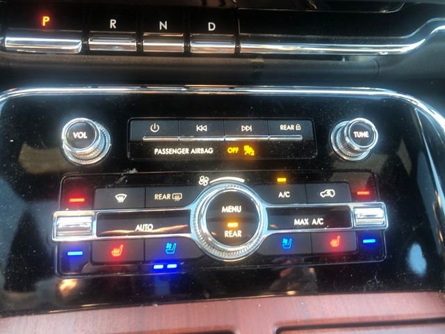 Used 2022 Lincoln Navigator L Reserve image 14