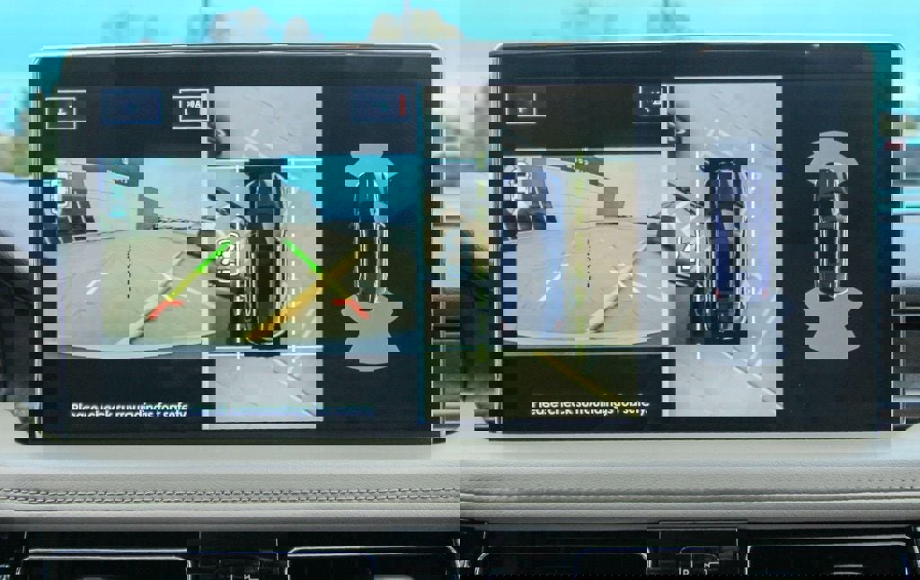 Used 2021 Lincoln Nautilus Reserve w/ Equipment Group 201A image 27