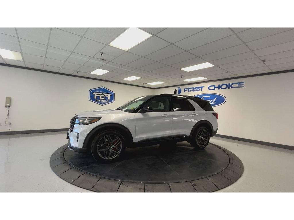 New 2026 Ford Explorer ST w/ Sun And Sound Package image 6