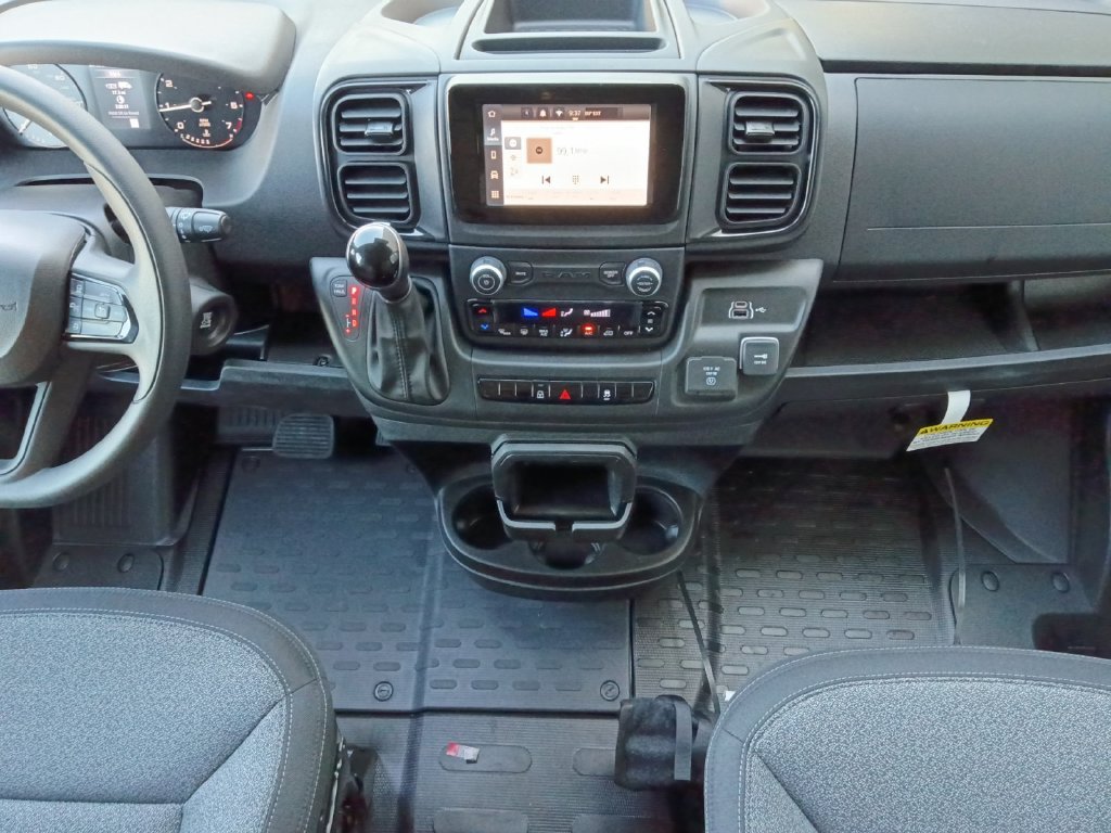 New 2027 RAM ProMaster 1500 w/ Convenience Group FWD image 3